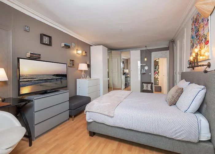 公寓 Calme Et Cosy, Place Du Ralliement *