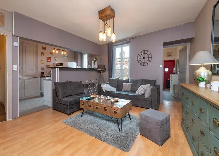 Апартаменты Calme Et Cosy, Place Du Ralliement