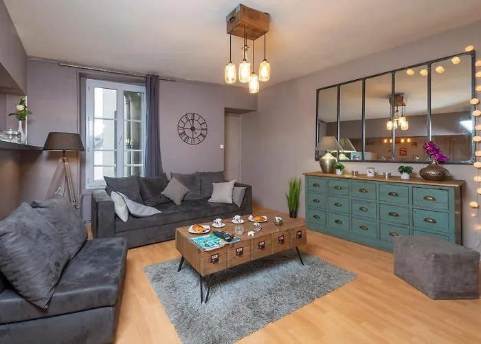 Calme Et Cosy, Place Du Ralliement Apartamento *